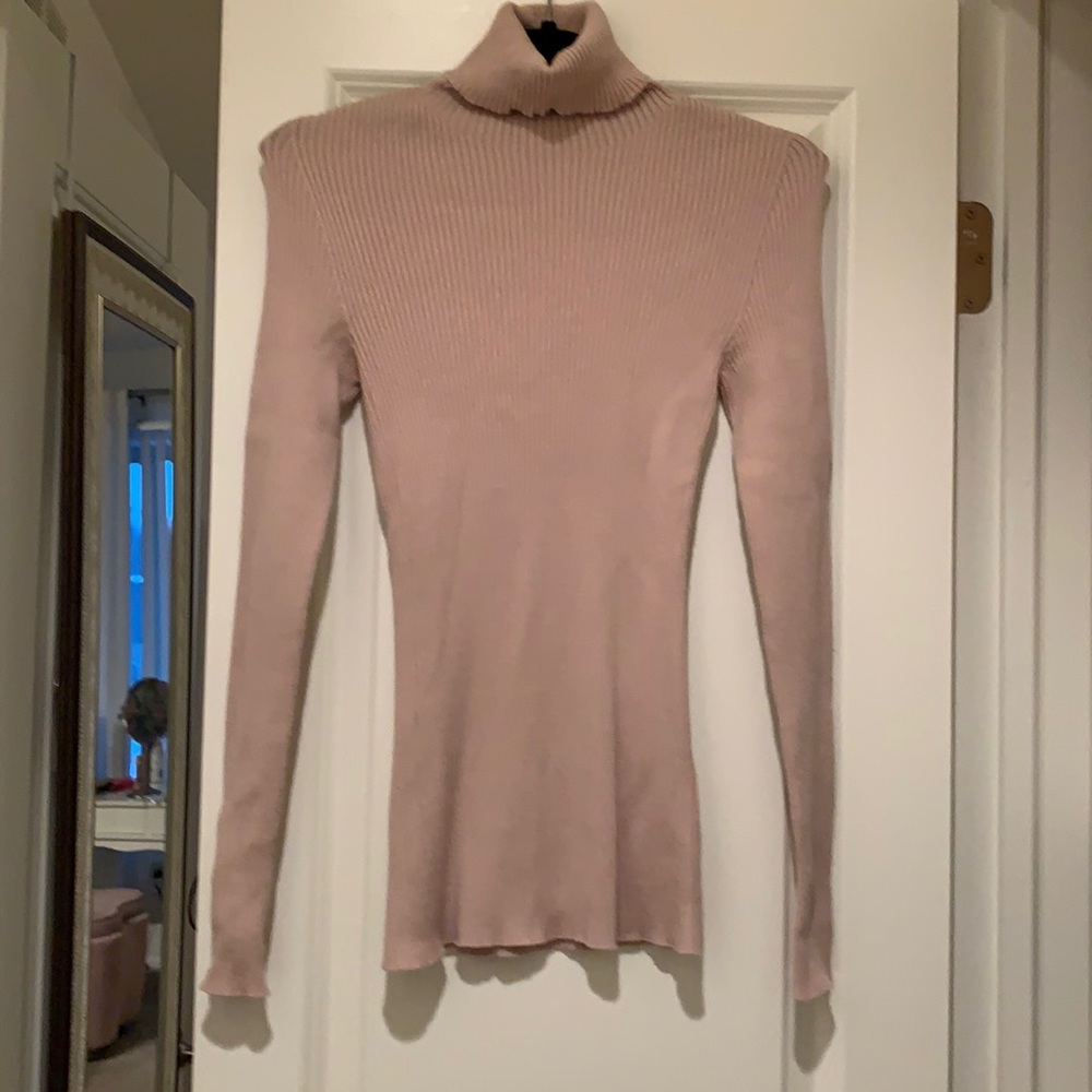 Kntitude Cashmere turtleneck